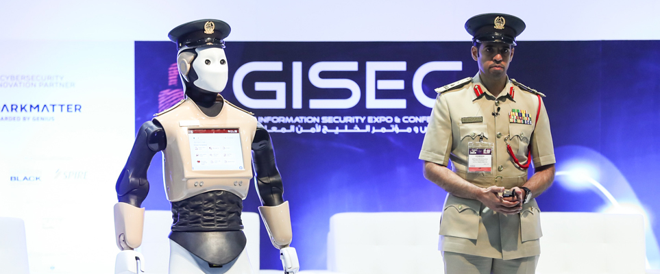 The World's First Robocop Has Officially Joined Dubai Police - What's ...