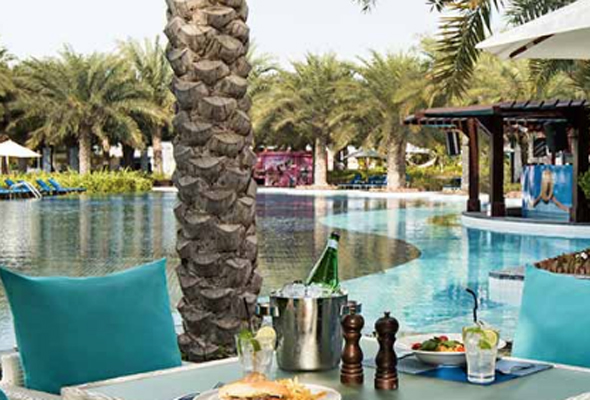 10 of the best swim-up pool bars to try in Dubai - What's On Dubai