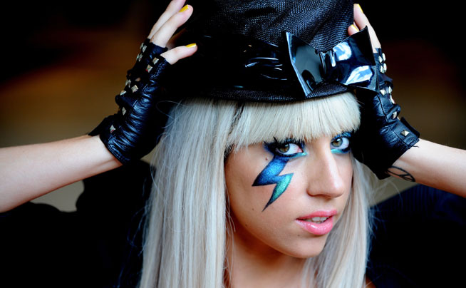 Lady Gaga live in Dubai - facts about the tour