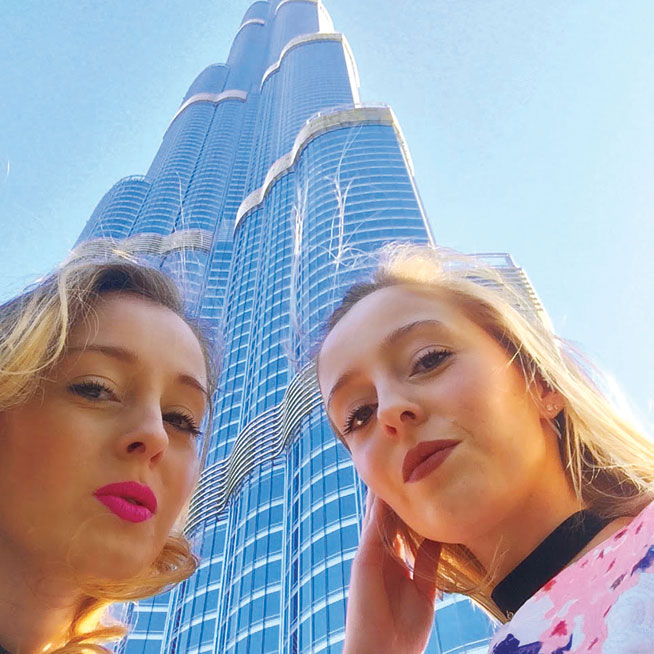 Fashion bloggers in Dubai - Dubai Desert Twins