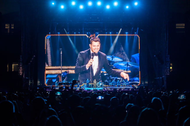 Pictures of Michael Buble live in Dubai (by Kristina Nabieva for What's On)