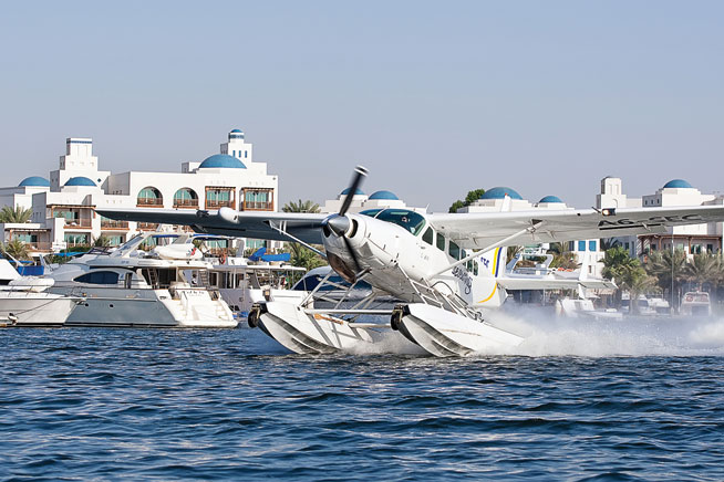 Boats and cruises in Abu Dhabi - Seawings