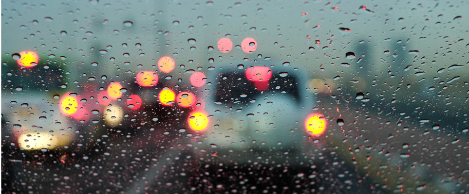 Another rainy morning in Dubai causes traffic chaos - What's On