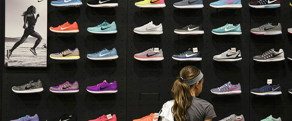 Nike Sneakers in Dubai, UAE | Buy Sneaker Online | Dropkick