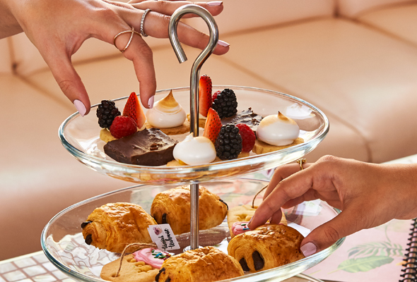 18 indulgent afternoon teas to try in Dubai - Things To Do in Dubai - - Chandeliers in Dubai, UAE