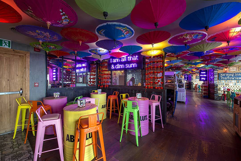 entertainment bars in Dubai 