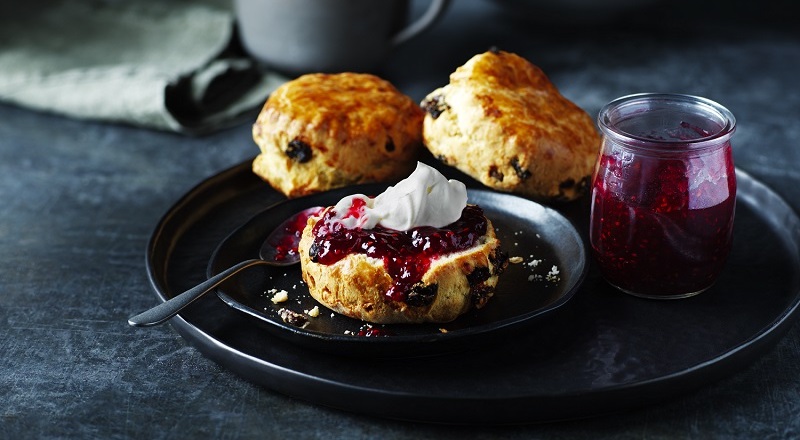 marks and spencer scones