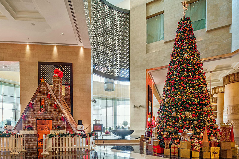 Christmas Eve Dubai Raffles