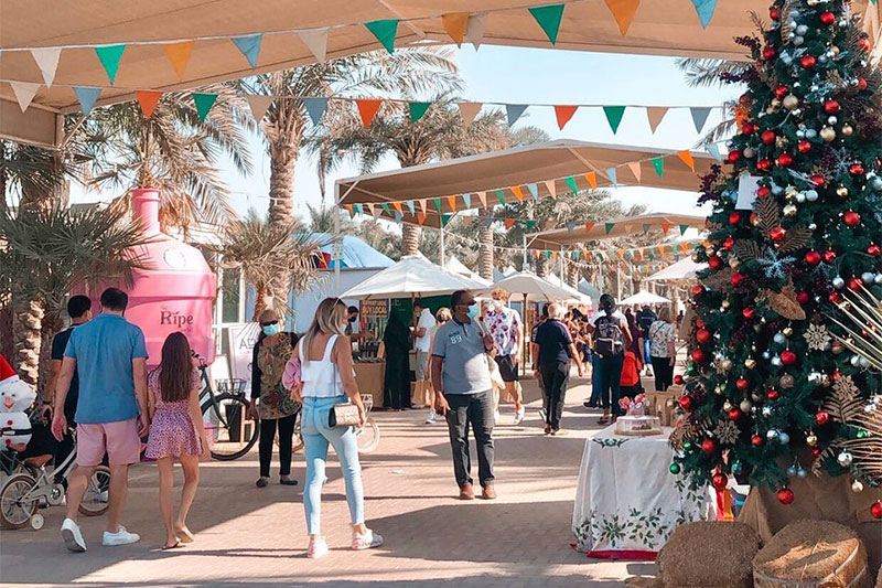 ripe Christmas markets in Dubai
