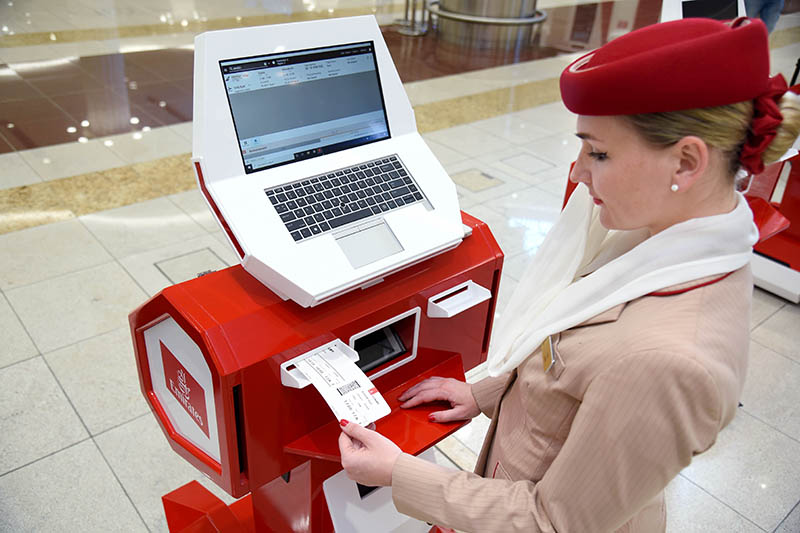 Emirates tests home check-in, will pick up your luggage at your door