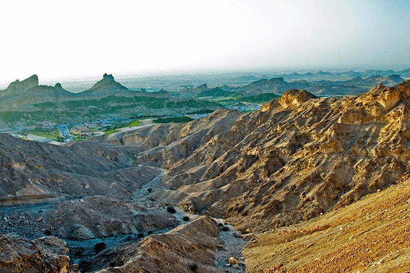 Jebel-Qada’ah hiking trails in UAE