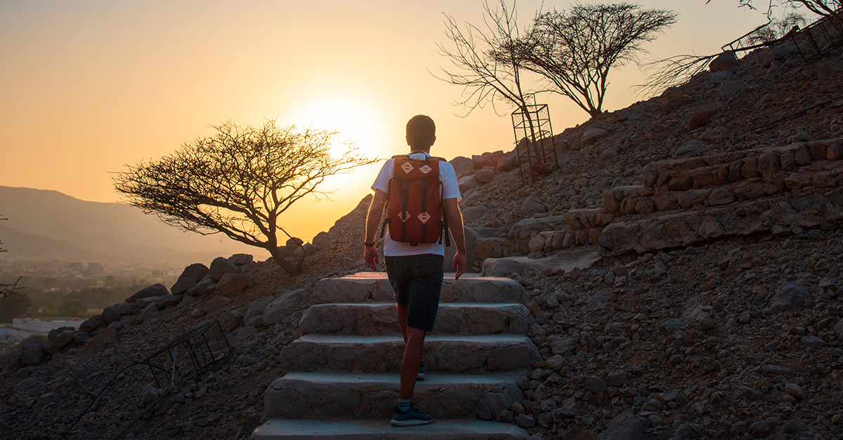 Hiking in Dubai: The 10 Best Trails in the UAE