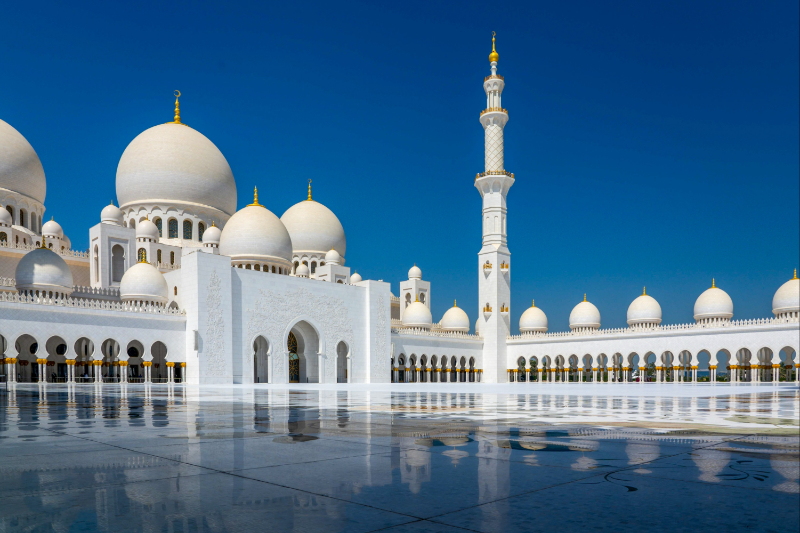 Sheikh Zayed Grand Mosque - free things to do in Abu Dhabi
