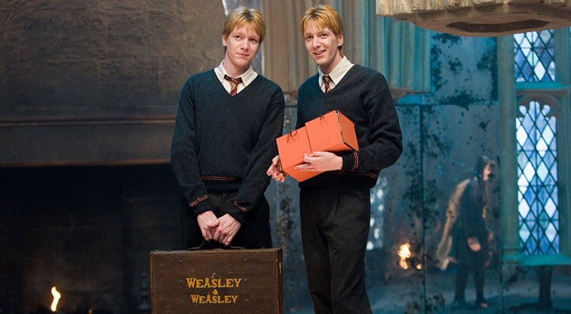 Weasley brothers in abu dhabi comic con