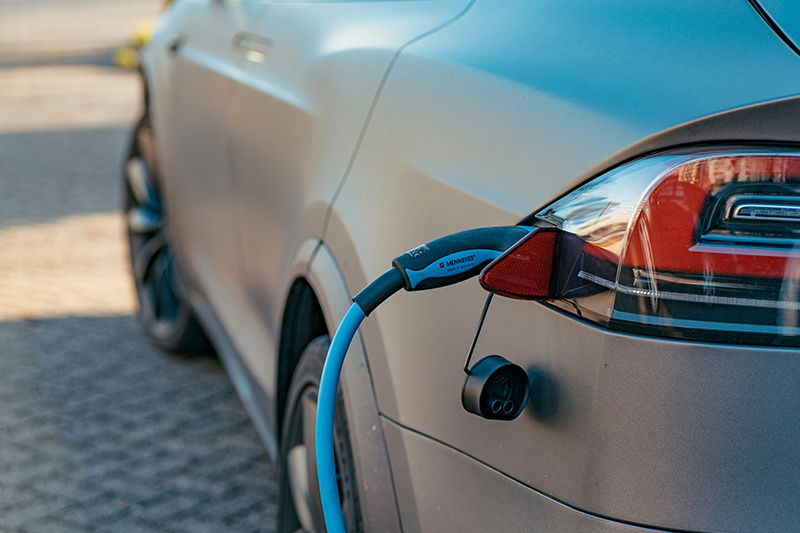 electric cars charging