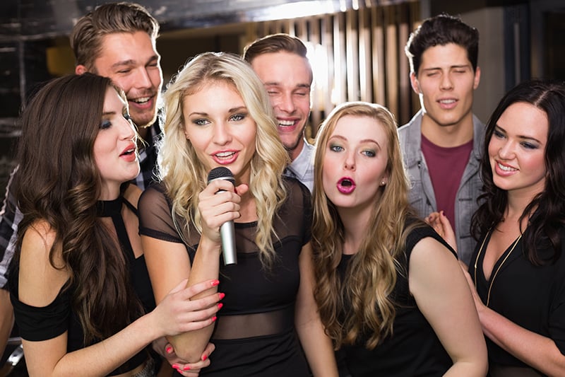 The best karaoke spots in Abu Dhabi 