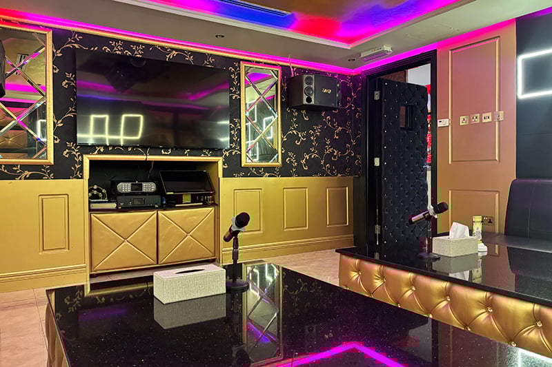 The best karaoke spots in Abu Dhabi 