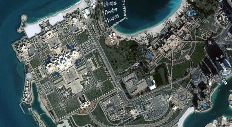 First images from space show Dubai and Abu Dhabi in stunning detail