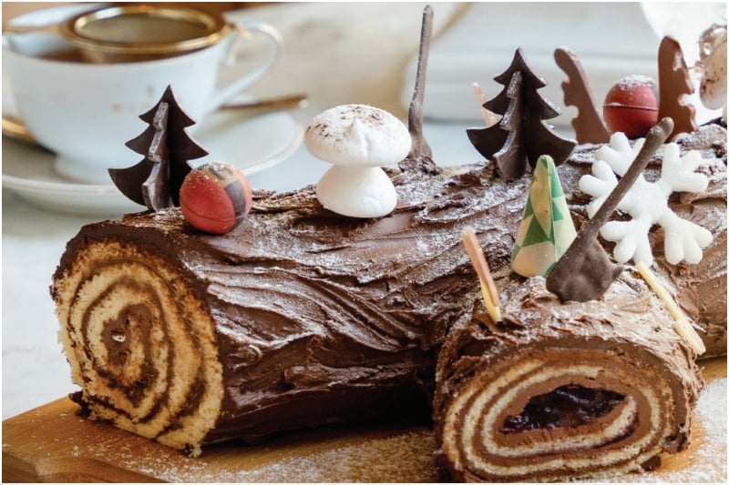 Yule Log cake