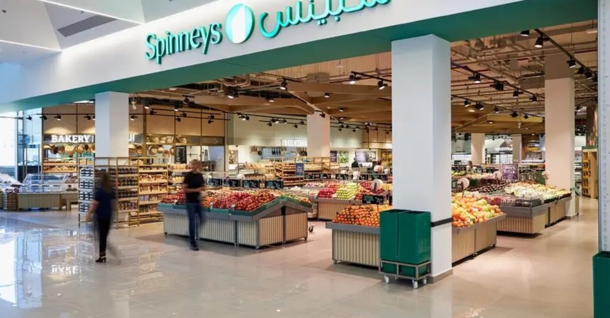 Spinneys and Waitrose to introduce paid parking