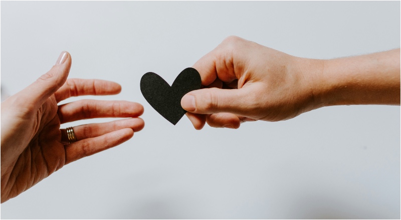 dubai mental health support service feat